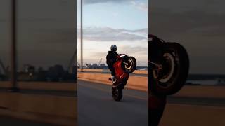 200Bhp Ducati Panigale V4 On Wheelies