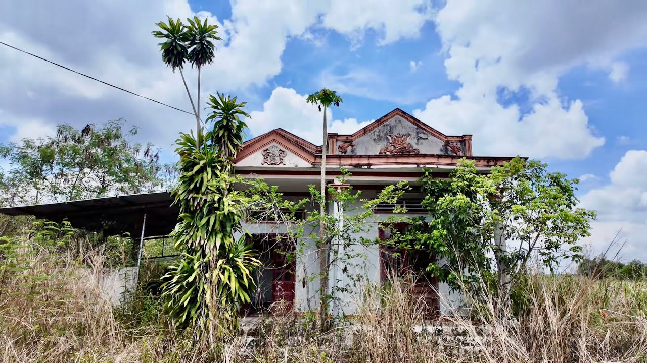 Ngôi Nhà Bỏ Hoang Của Một TRIỆU PHÚ Bị Vợ Bỏ Khi Phá Sản