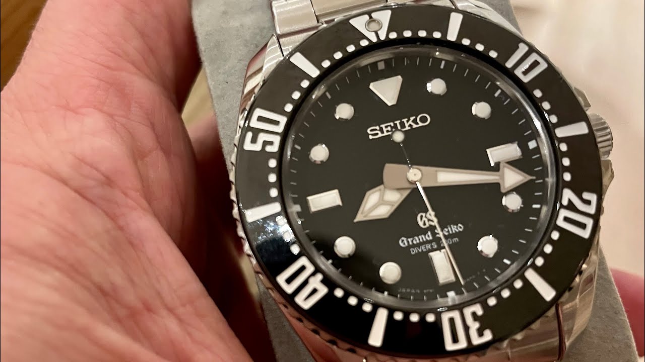 Grand Seiko SBGX117 käpistelyssä - YouTube