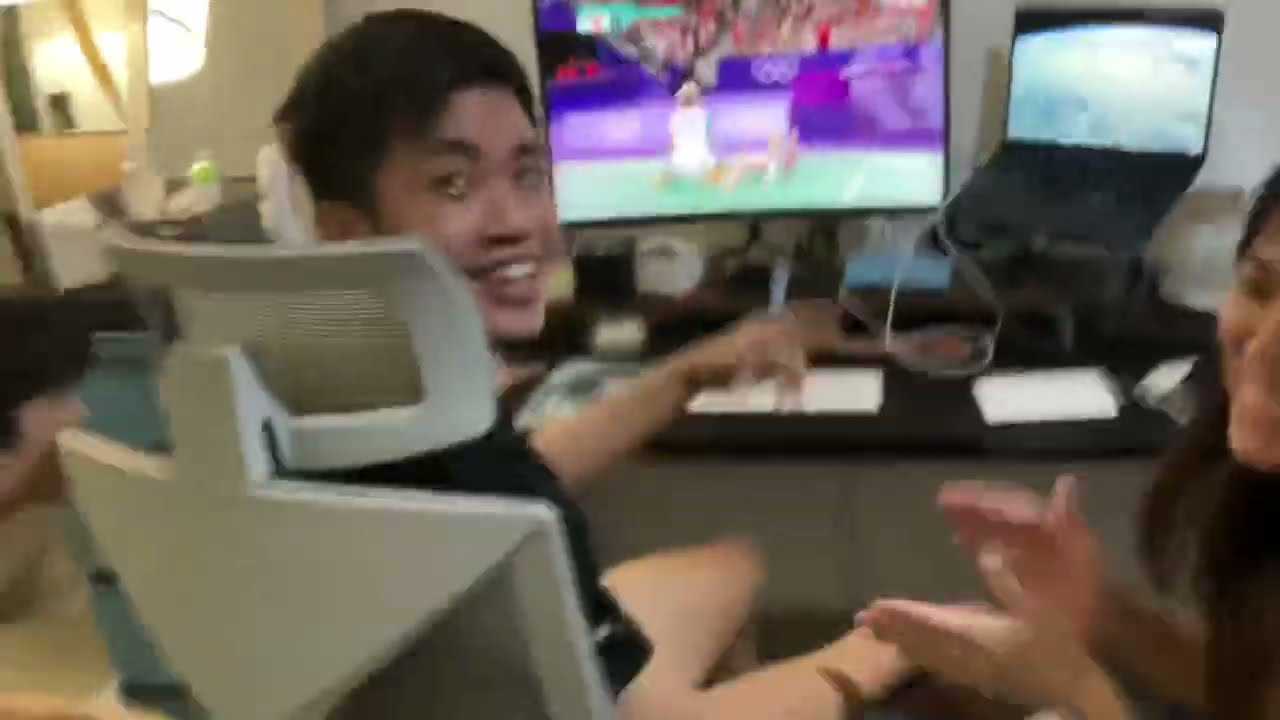 【REACTION🔥】Soh Wooi Yik & Aaron Chia win bronze medal in OLYMPIC PARIS 2024 !!! The last point of MD