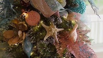 Ships 11/1 Revolving Tree Stand by Valerie on QVC