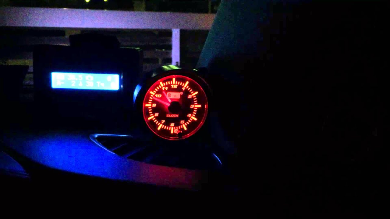 Autogauge アナログ時計 52pkwab設置 三菱 アウトランダーphev By Gomacchi みんカラ