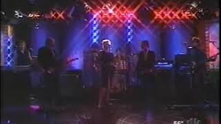 Blondie on the today show weekend performance of "END TO END " 2004