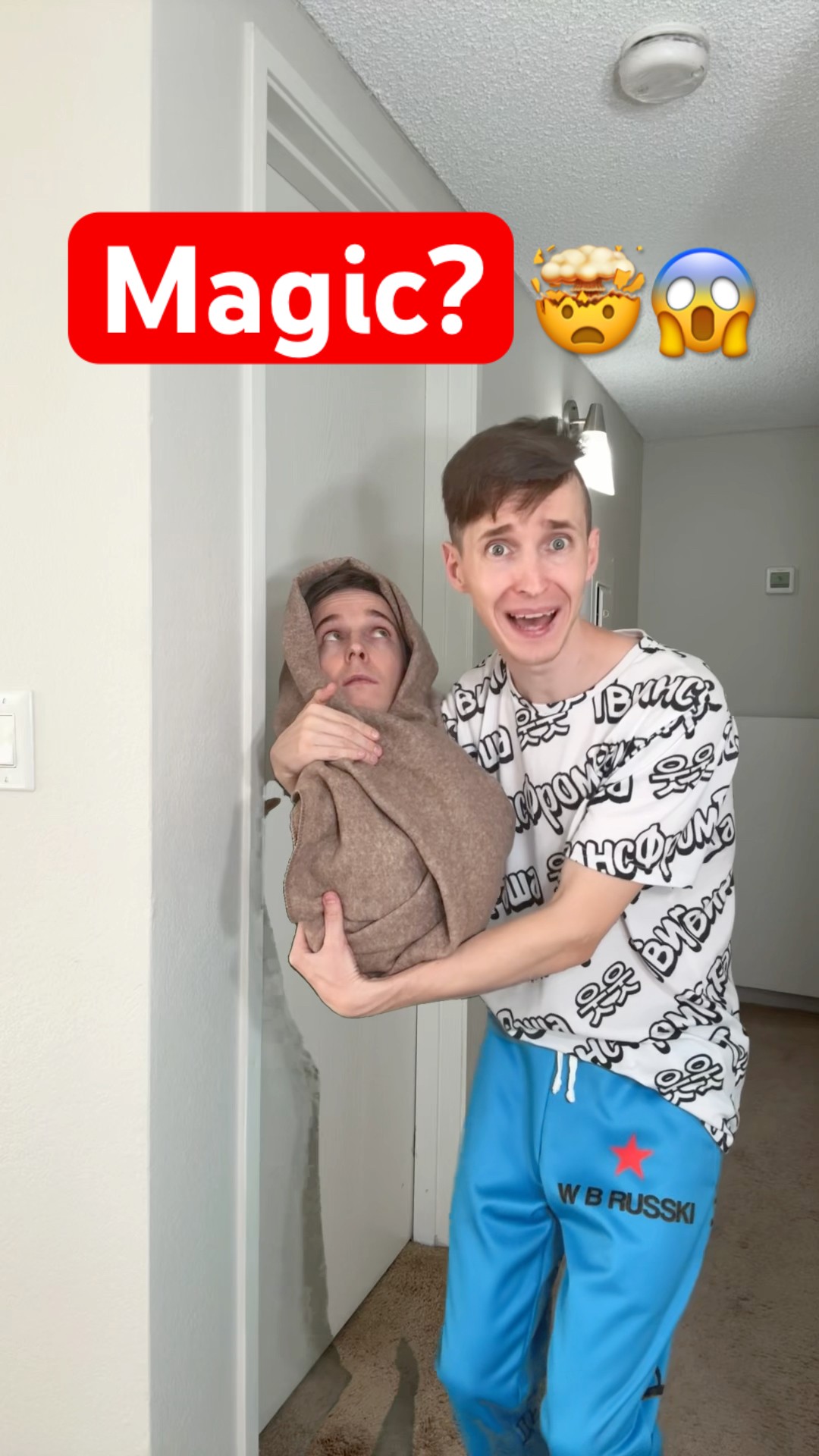 How is this POSSIBLE ? ? Magic ? ?