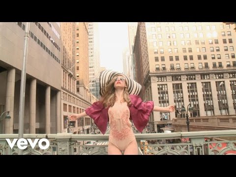 Petite Meller - Nyc Time