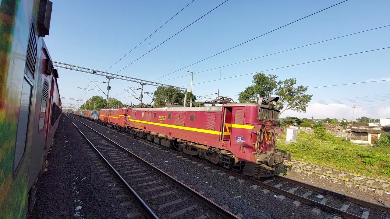 Budhni ghat || Hoshangabad departure || 12721 Dakshin exp || LHB track ...