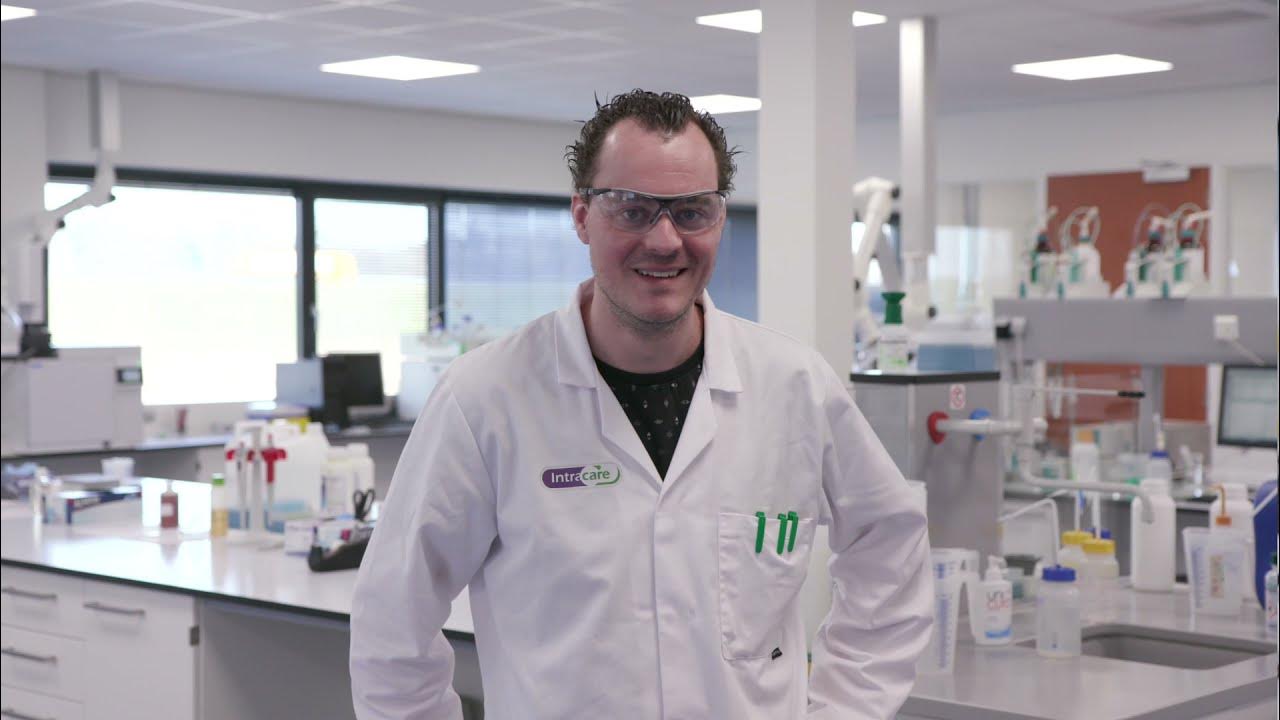 Wat kun je worden met Chemie? Chemische Productinnovatie Alumni Verhaal YouTube