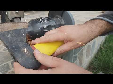 Ascuțire topor (secure) la polizor / sharpening axe on grinder