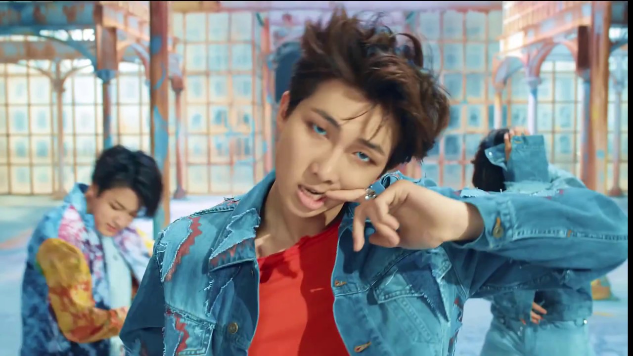 BTS (방탄소년단) 'FAKE LOVE' - Spanish Version