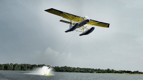 Slidinėjimas basomis už lėktuvo 4K – beprotiška! | DEVINSUPERTRAMP
