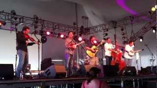 Keller Williams and The Travelin&#39; McCourys - Graveyard Shift