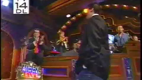 Nicky Barrett singing "Knock On Wood"