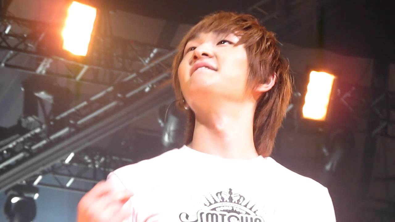 111023 SMTown NY Finale (OnKey+kind of Kyuhyun biased) (MUST WATCH)