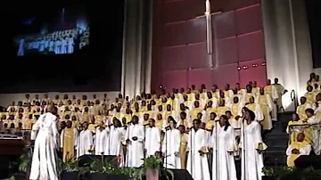 "All In His Hands" Anthony Brown & FBCG Combined Choir (ANOINTED CHOIR)