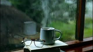 MENIKMATI SUARA AIR HUJAN DITEMENI SECANGKIR KOPI PANAS BIKIN FRESH