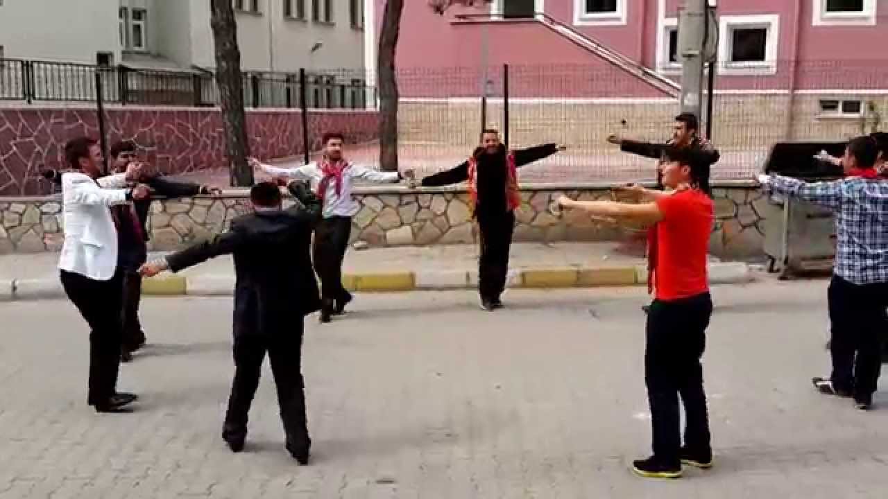 Dursunbey yöresi halk oyunları.