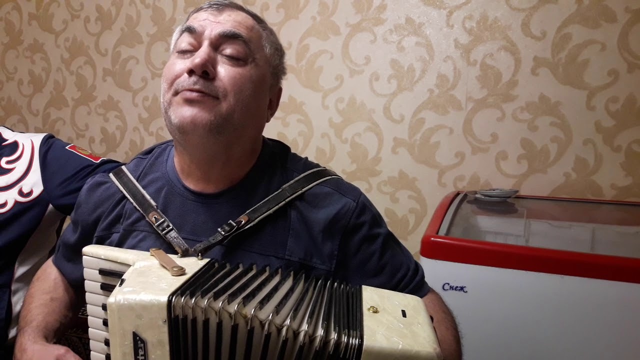 Красивая аварская песня 👍 шикарное исполнение - YouTube