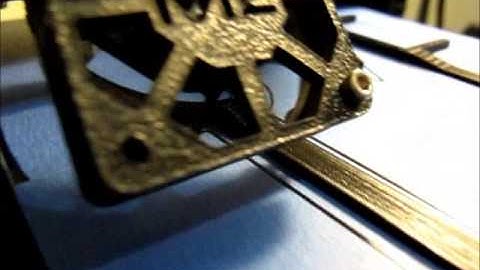 Maker Gear M2-- Operation and First Prints