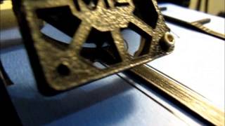 Famous Maker Gear M2-- Operation and First Prints Wealth