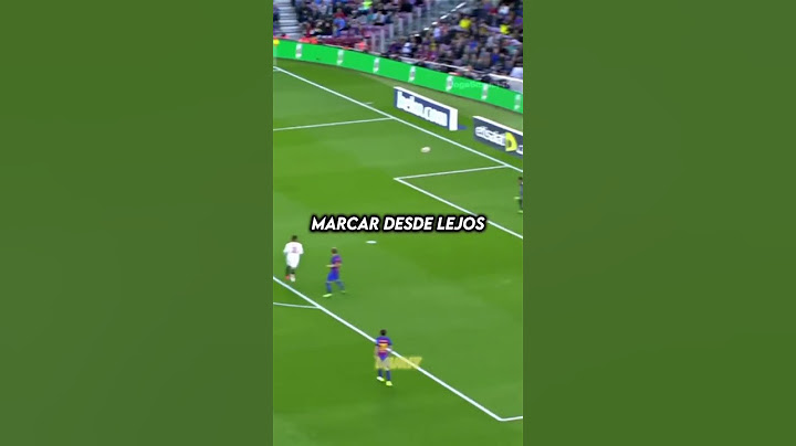 Why does Messi hardly ever shoot from outside the box? 🤔