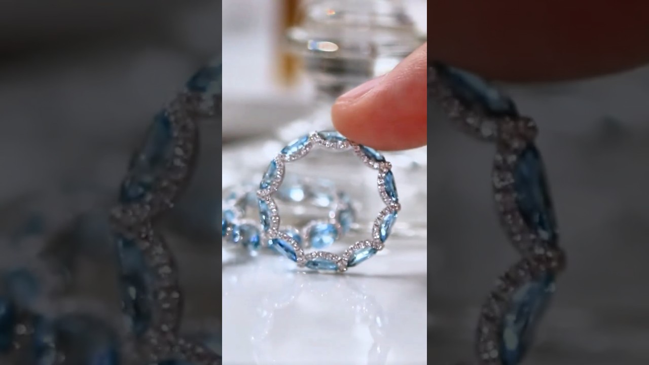 48 hours of passion. A blue shimmer, at long last. #JP209 #A4