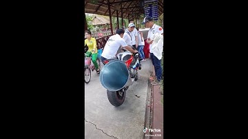 tình làng nghĩa xóm có chắc bền lâu