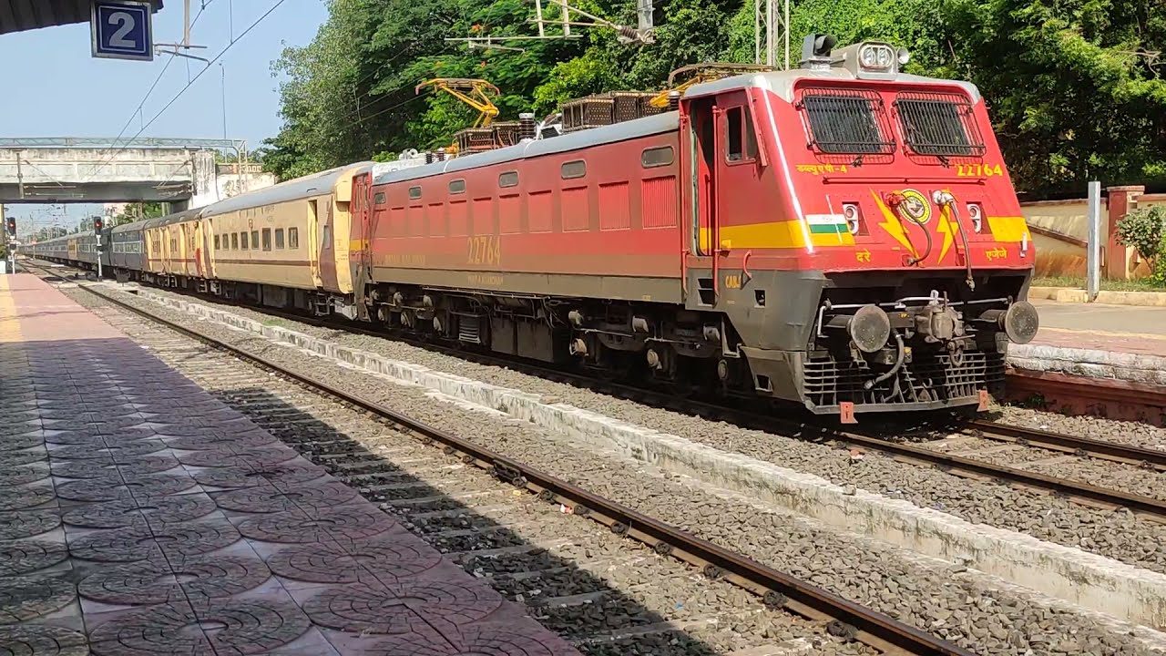 03352| Bokaro Express | Dhanbad Express | ALLP-DHN | WAP 4 | Samalkot Jn