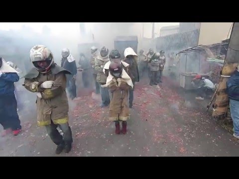 2016台南鹽水蜂炮。14早第三門炮城。