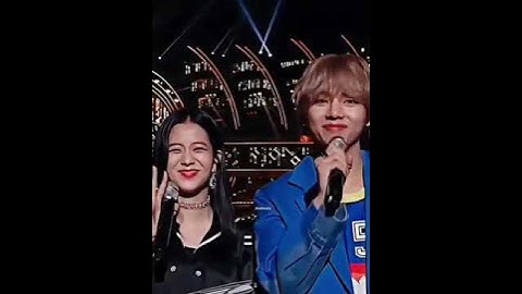 V with Jisoo😍#vsoo#taesoo#vsooshorts#taehyung#short#trending#viral#fyp#trend#fypシ cr:@jealously95