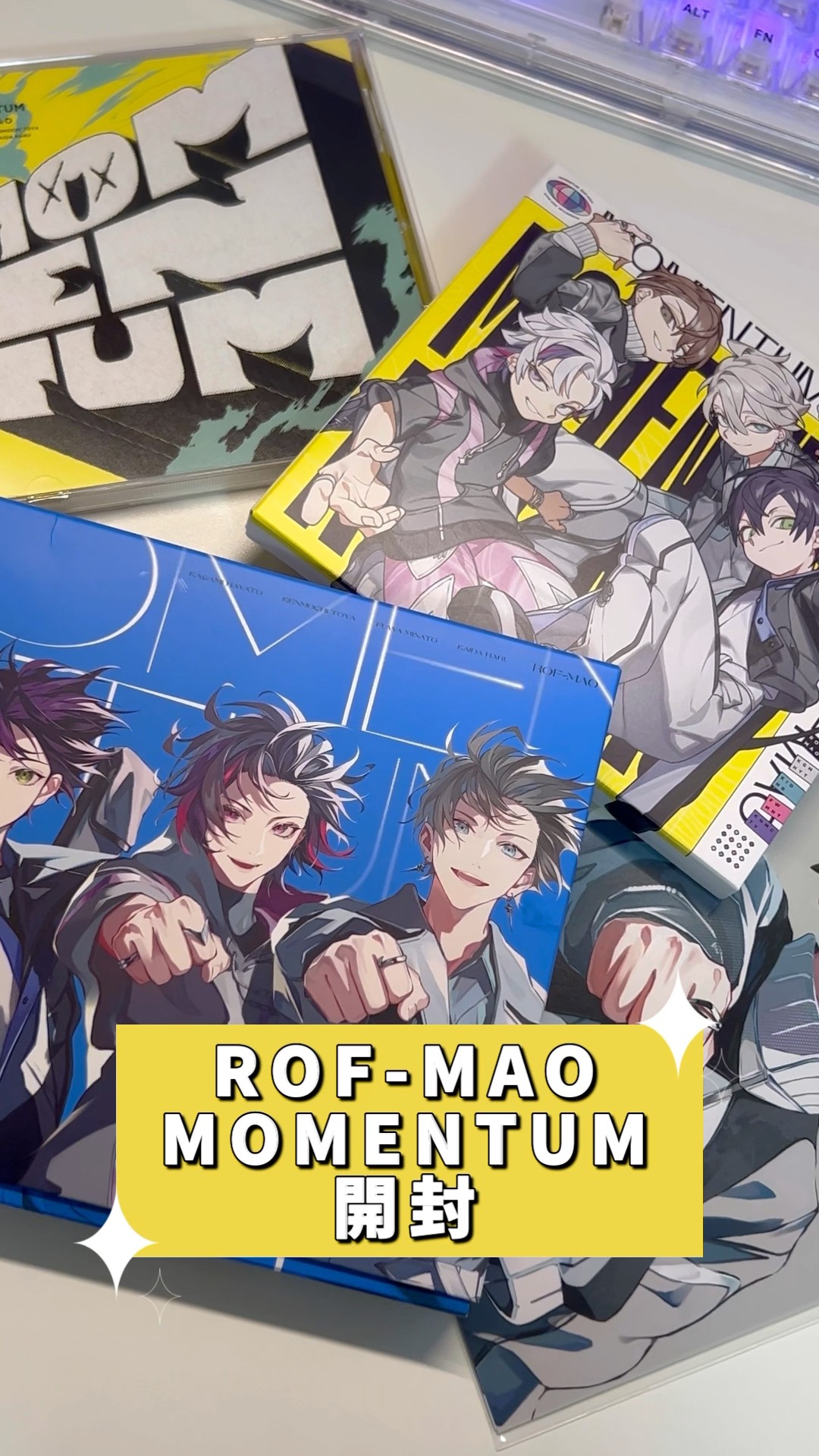 ROF-MAO 2nd mini album MOMENTUM unboxing video ✌️ The song is