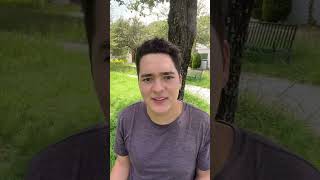 Como Sobrevivir al Apocalipsis ZOMBIE 🧟‍♂️!! #shorts screenshot 1