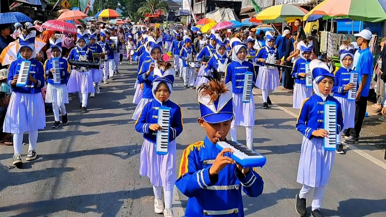 Karnaval Gema Suara Drumband MI Miftahul Huda Desa Kertonegoro Jenggawah Jember Tahun 2024