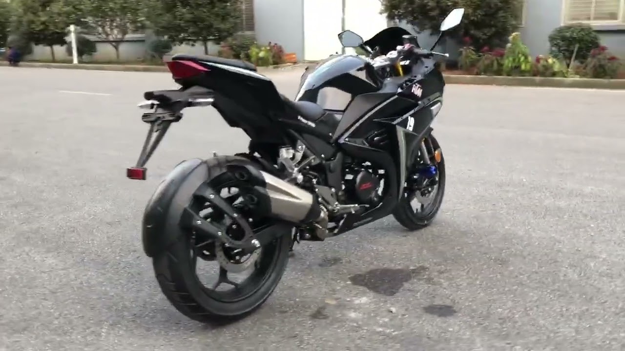 Motomaxxis Check out our company's top-notch products for motorcycle importers worldwide!