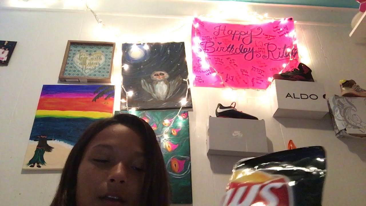 ASMR Potato chips (extreme crunch sounds)