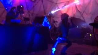 Aurora Amina performing with Random Rab at Sonic Bloom fest