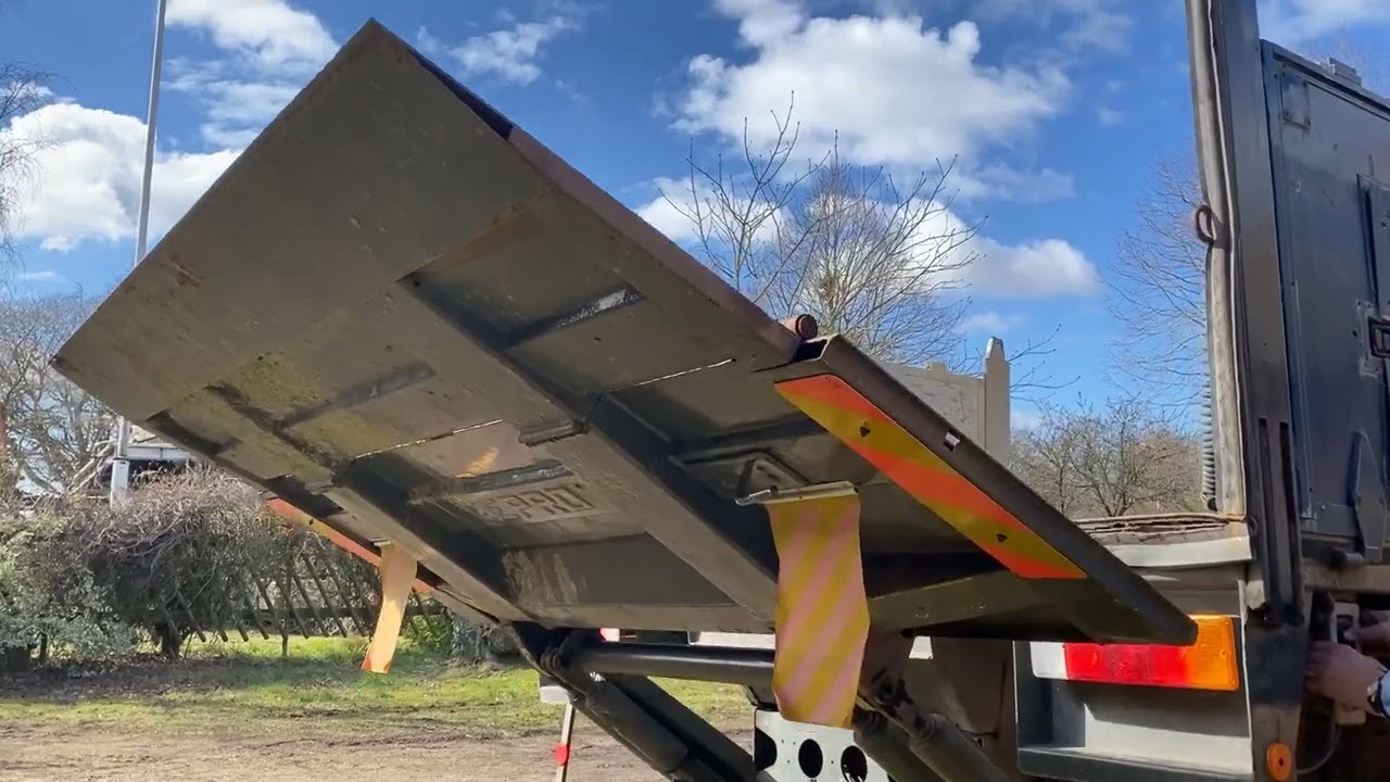 LASTBIL VOLVO FL6 12 TURBO  4X2