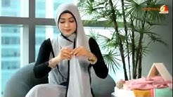Tutorial Hijab Pasmina Simpel Dan Untuk Keseharian Dan Santai Di Rumah Natasha Farani - Durasi: 1.42. 