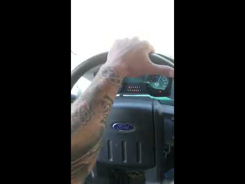 Death Wobble 2012 Ford F250 super duty - YouTube