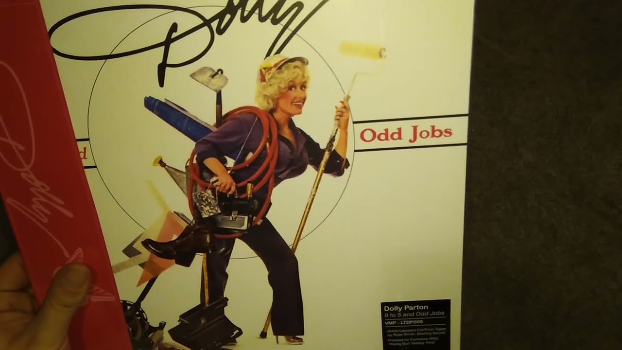 Vinyl Me Parton's August ROTM Unboxing