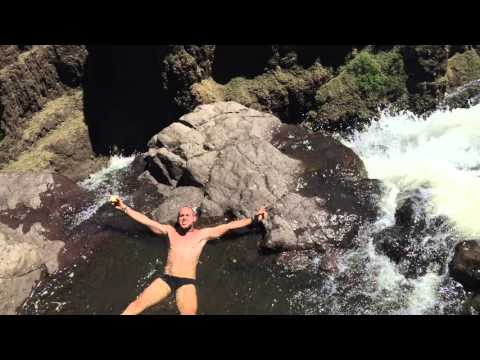Gamberrada en las Cataratas Maletsunyane