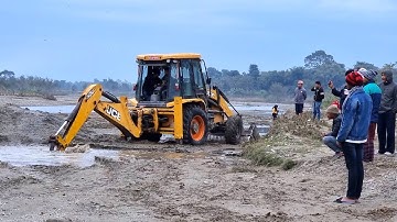 JCB Backhoe Installing Culvert Pipe in River and Making Dam - JCB Making Temporary Way For People