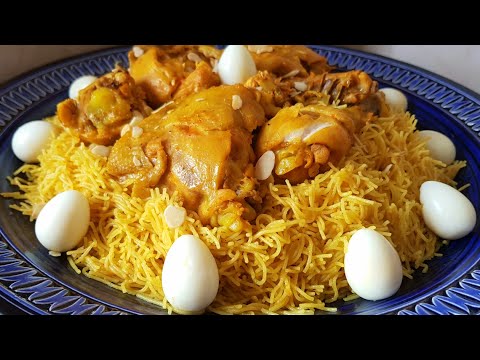 الشعرية بالدجاج على شكل سفة خطييييرة تتجي شعرة شعرة