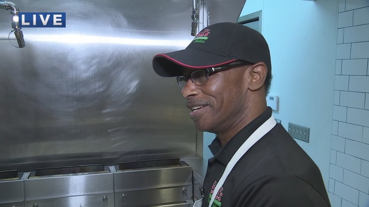 On the Go with Joe at Ezell’s Famous Chicken