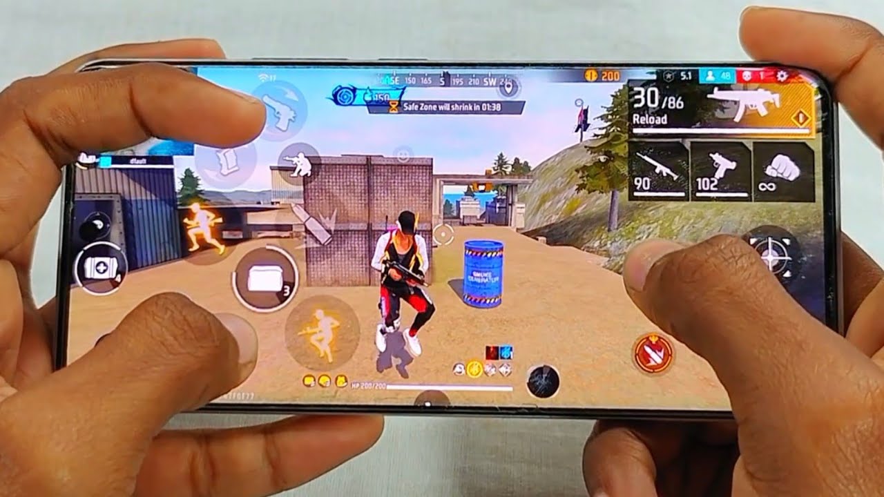 Solo Vs Squad ⚡ Handcam 🎀 Poco X7 Pro 📲 Free Fire Gameplay 🎀 - YouTube