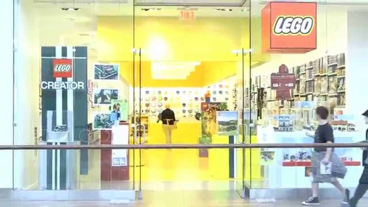 Inside The Lego Store Natick Mall Massachusetts Youtube