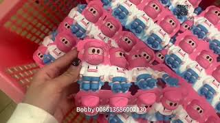 Information How to make 3D double side pvc keychain, 3D rubber keychain making machine, pvc keychain dispenser News