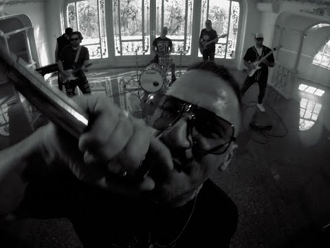 Vastag Csaba - HÉTVÉGE (Official Music Video)