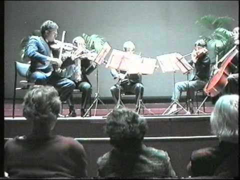 Wolfgang Amadeus Mozart - String quintet in C majo...
