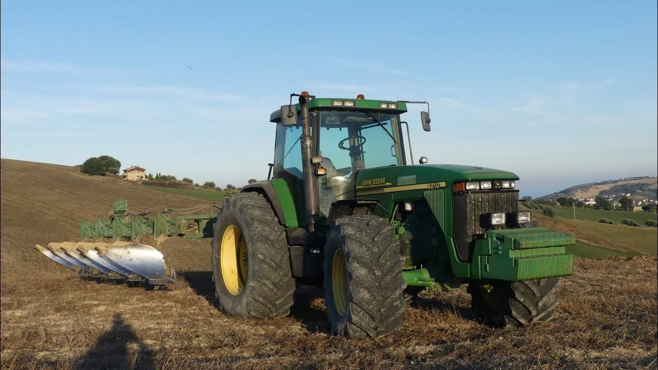 POWER SOUND | JOHN DEERE 8210 + NARDI Pentavomere da collina | AGROMECCANICA POMANTE