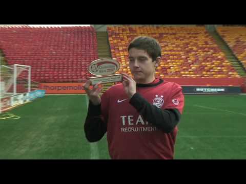 The Clydesdale Bank Premier League Young Player of the Month Award is presented to Aberdeen youngster Peter Pawlett. The winger speaks about his form and how manager Mark McGhee has hekoed his progress at the club.